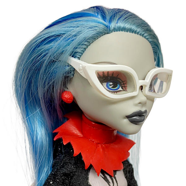 Monster High Ghoulia Yelps Custom Deadfast Doll Set With Accessories