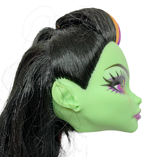 Monster High Casta Fierce Friday The 13th Green Witch Doll Replacement Head Part