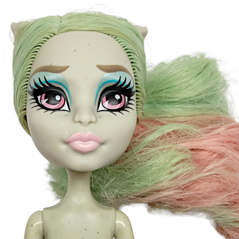 Monster High Replacement Rochelle Goyle Love In Scaris Doll With Arms