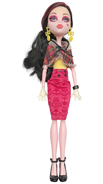 Monster High Draculaura I Heart Shoes Fashion Doll With Original Outfit