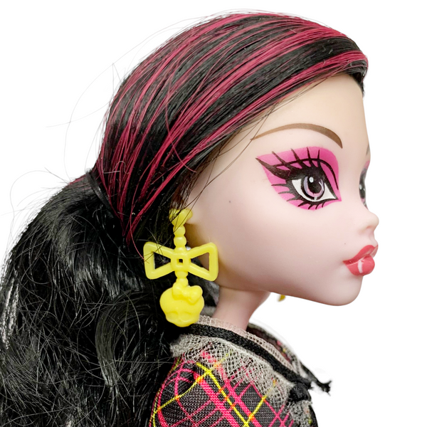 Monster High Draculaura I Heart Shoes Fashion Doll With Original Outfit