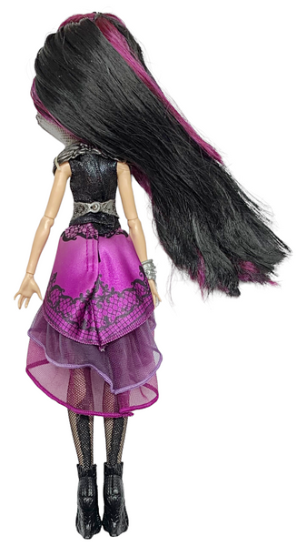 Ever After High First Chapter 1st Raven Queen Doll With Outfit