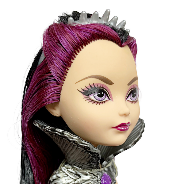 Ever After High First Chapter 1st Raven Queen Doll With Outfit