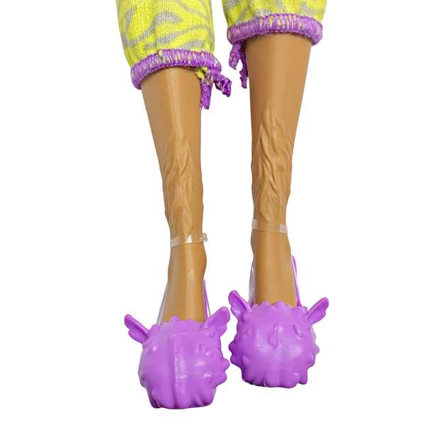 Monster High Monster Family Of Clawdeen Wolf Doll With Original Pajamas Outfit