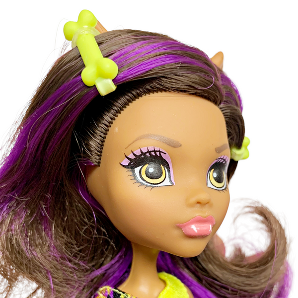 Monster High Monster Family Of Clawdeen Wolf Doll With Original Pajamas Outfit