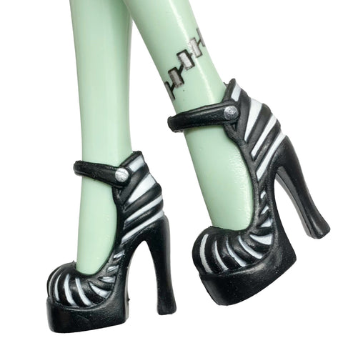 Monster High 1st Wave Original Frankie Stein Doll Replacement Black & White Shoes