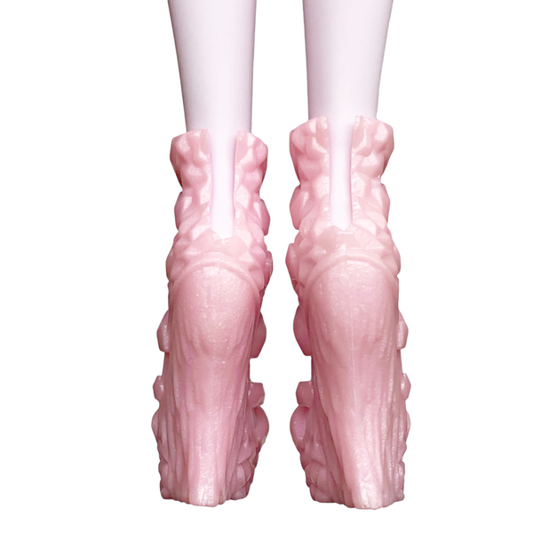 Ever After High Sparklizer Epic Winter Crystal Winter Doll Replacement Pink Shoes