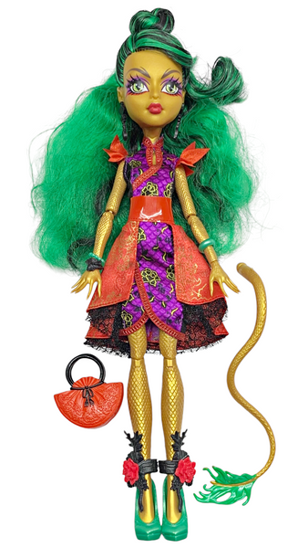 Monster High Jinafire Long Gloom & Bloom Doll With Outfit