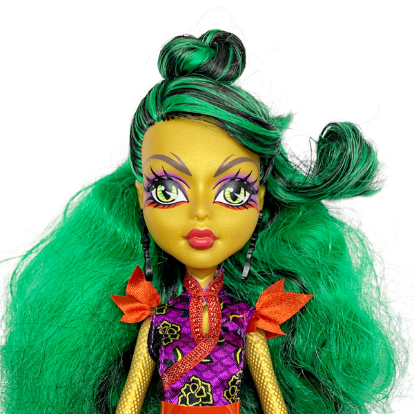 Monster High Jinafire Long Gloom & Bloom Doll With Outfit