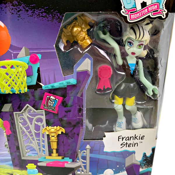 Monster High Mega Bloks Frankie Stein Physical Deaducation 137 Piece Set