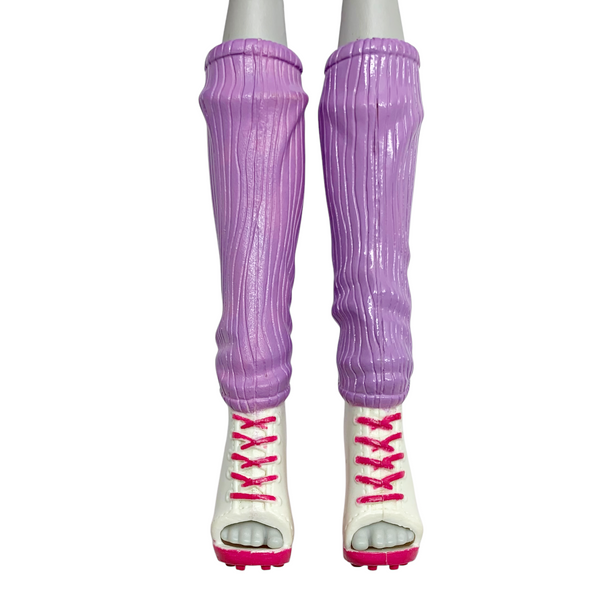 Monster High Clawdeen Wolf Scream Uniform Doll Fashion Pack Outfit Replacement Shoes Soccer Cleats