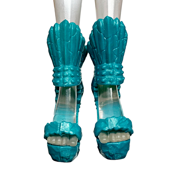 Monster High Boo York Catty Noir Doll Replacement Metallic Teal Blue Shoes