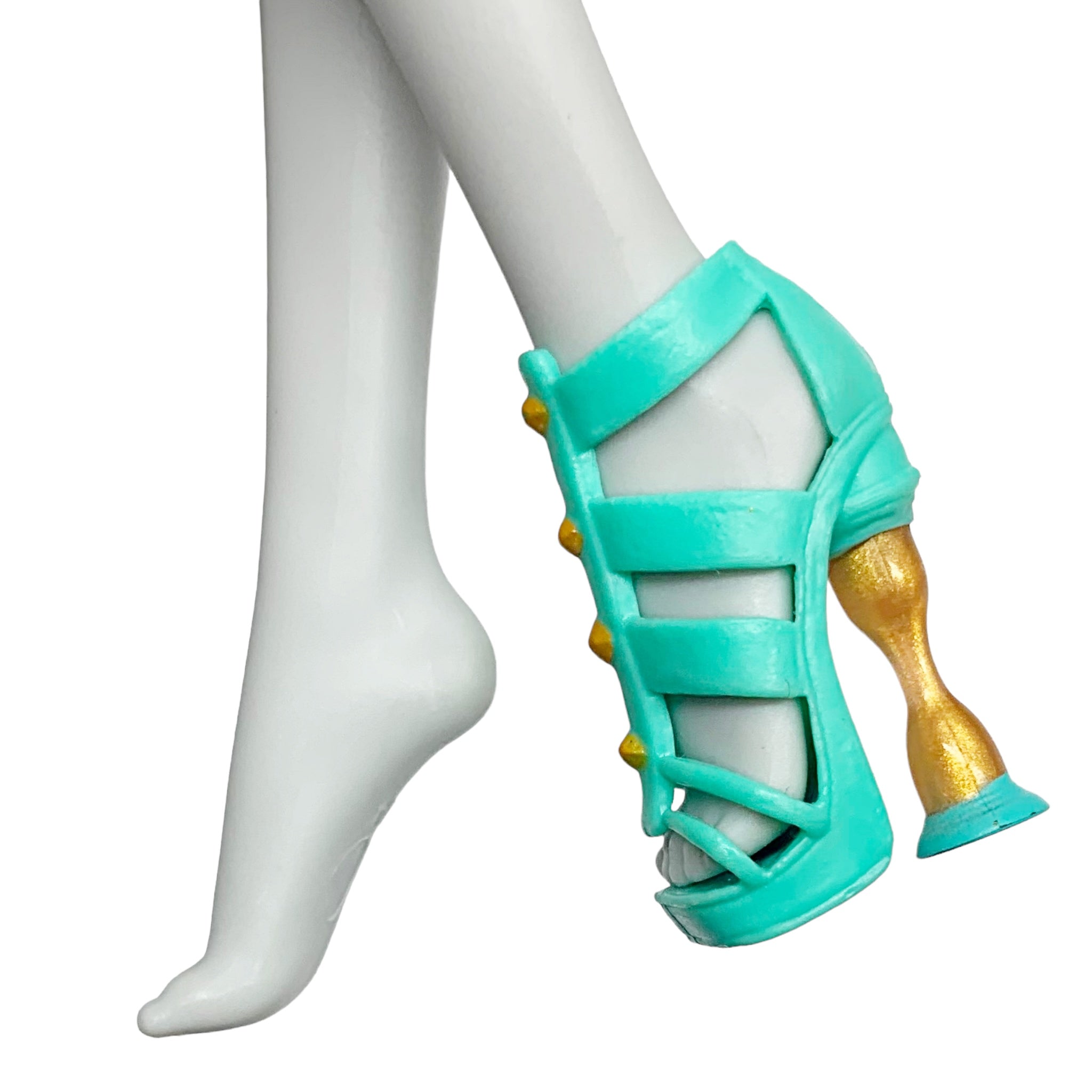 Monster High School's Out Cleo De Nile Doll Replacement Left Mint Green & Gold Shoe