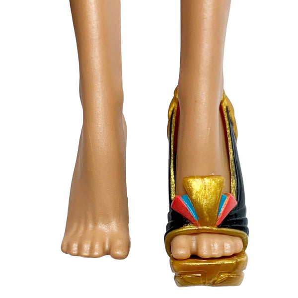 Monster High 1st Wave Original Nefera De Nile Doll Replacement Left Gold Shoe