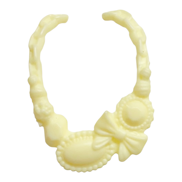 Ever After High Basic Release Apple White Doll Replacement Ivory Necklace