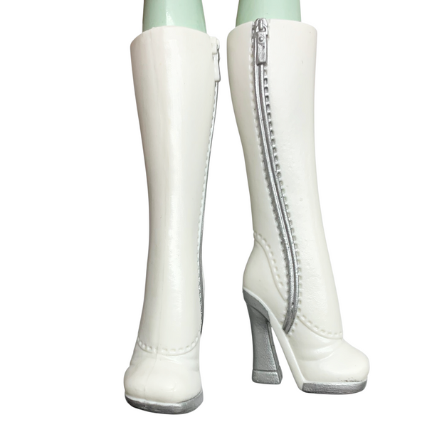 Monster High Scarah Screams I Heart (Love) Fashion Doll Replacement Shoes Tall White Boots