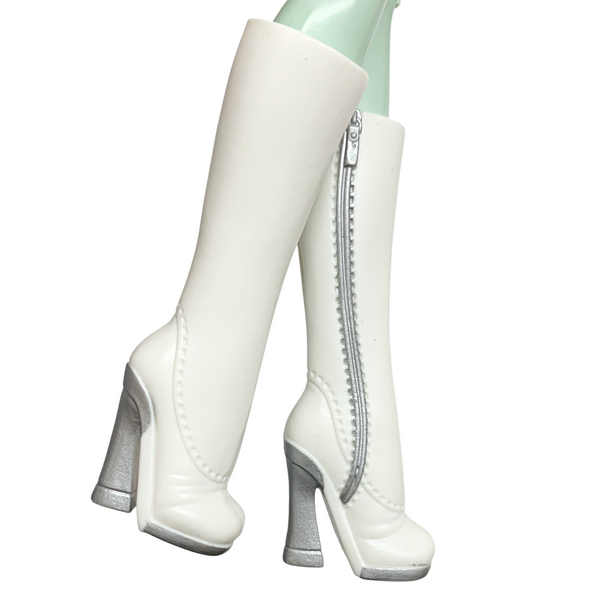 Monster High Scarah Screams I Heart (Love) Fashion Doll Replacement Shoes Tall White Boots