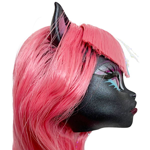 Monster High Catty Noir Boo York Schemes Doll Replacement Head Part