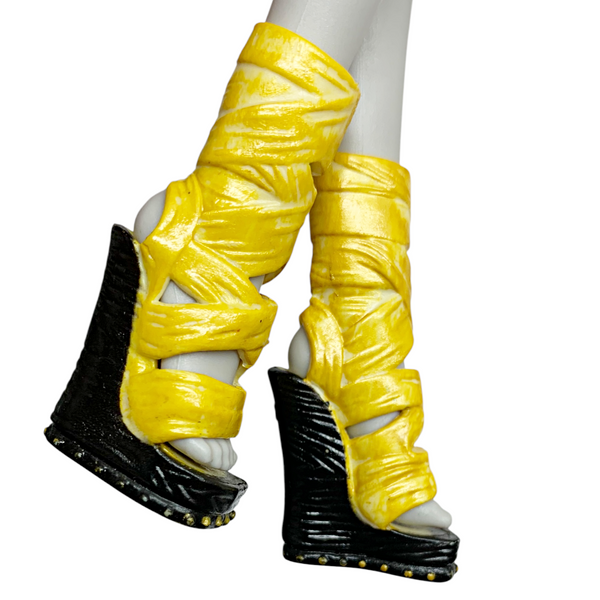 Monster High Cleo De Nile 1st Wave Original Doll Replacement Mummy Wrap Style Shoes