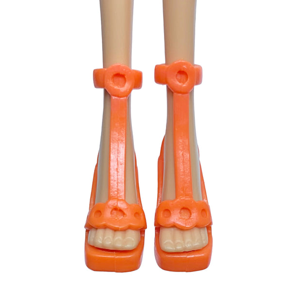 Mattel Winx Club Stella Shopping Spree Doll Replacement Orange Shoes