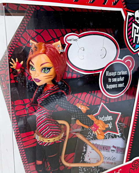 Monster High 1st Wave Original Release Toralei Stripe Doll (W9117)