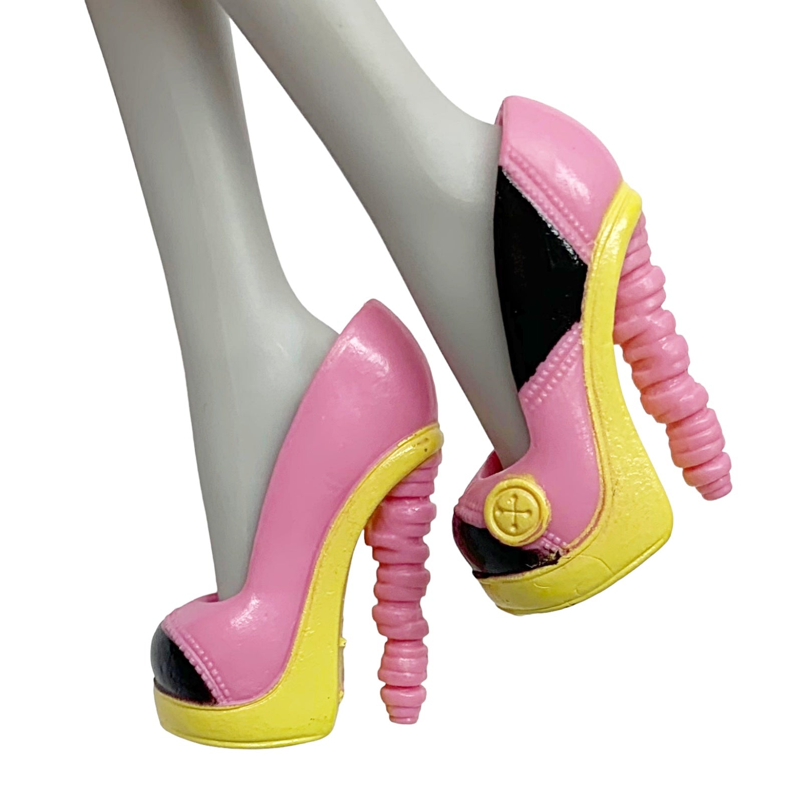 Draculaura i love shoes online