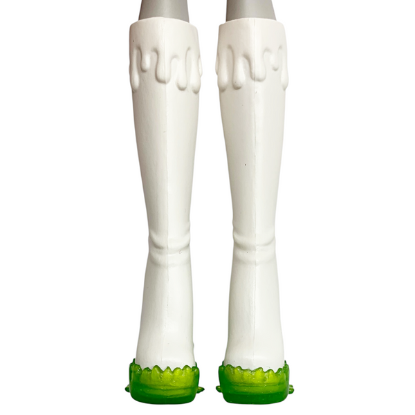Monster High Scarah Screams Ghoul Fair Doll Outfit Replacement Shoes White Boots