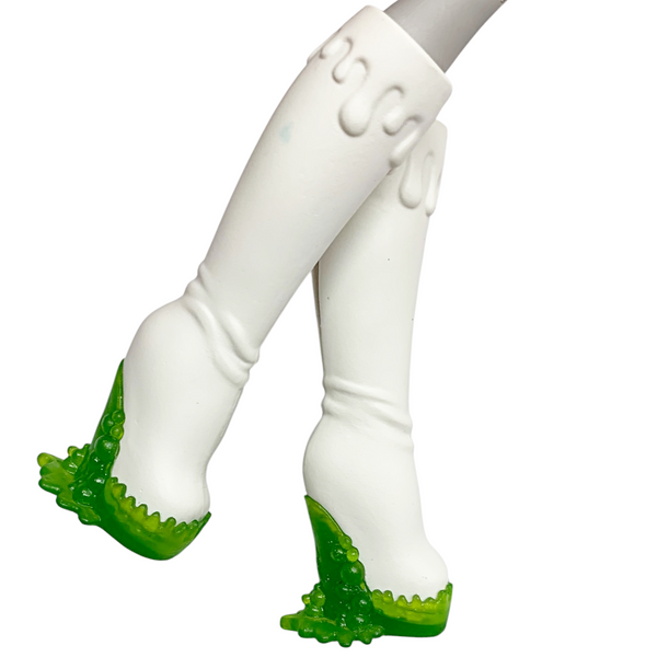 Monster High Scarah Screams Ghoul Fair Doll Outfit Replacement Shoes White Boots