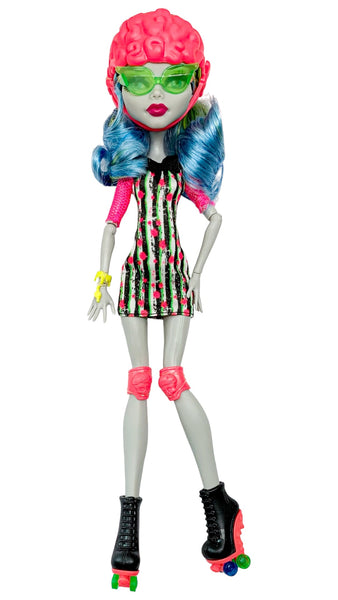 Monster High Ghoulia Yelps Roller Maze Doll With Outfit