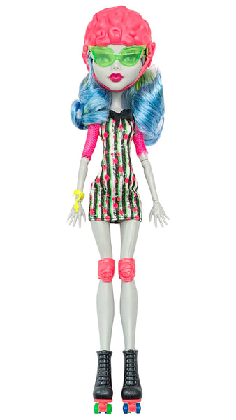 Monster High Ghoulia Yelps Roller Maze Doll With Outfit