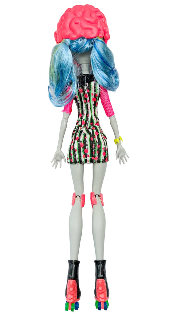 Monster High Ghoulia Yelps Roller Maze Doll With Outfit – The