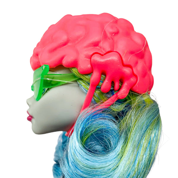 Monster High Ghoulia Yelps Roller Maze Doll With Outfit