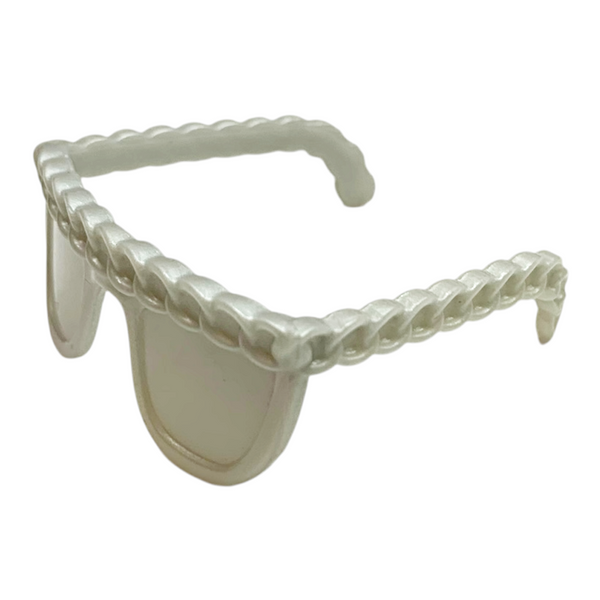Monster High Spectra Vondergeist Doll Fashion Pack Outfit Replacement Silver Glasses