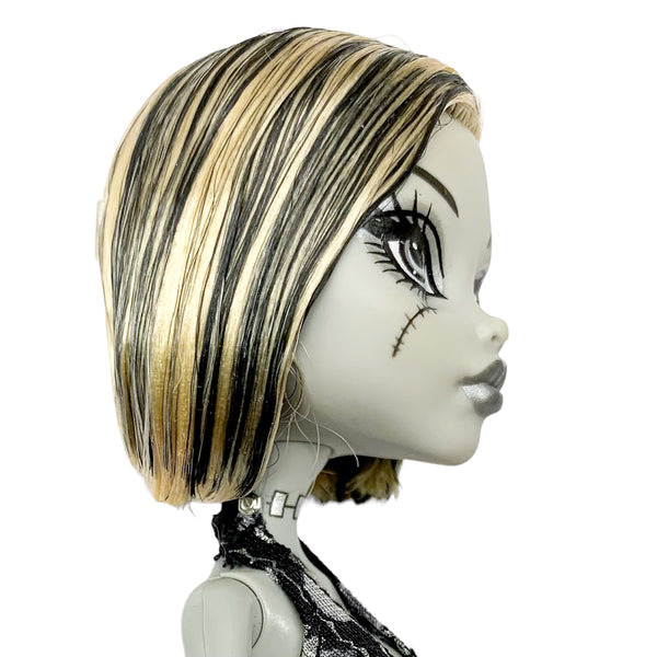 Monster High Skull Shores Black & White Variant Frankie Stein Doll With Outfit