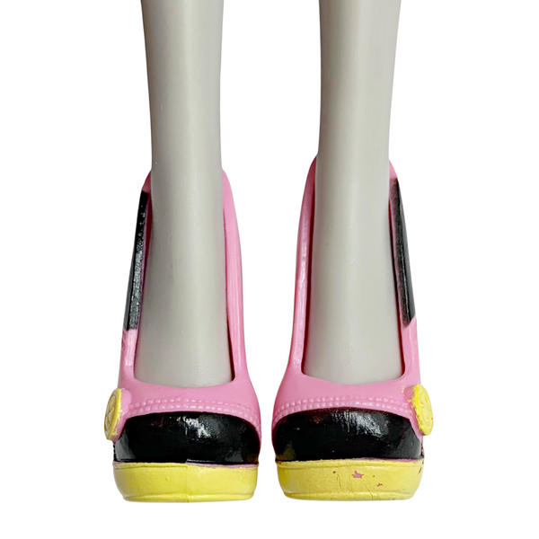 Monster High Draculaura Forbitten Love Doll Outfit Replacement Pink & Yellow Shoes