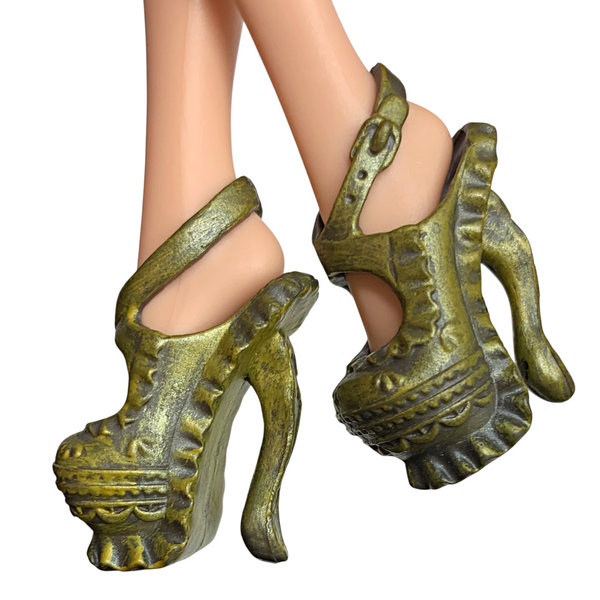 Ever After High Madeline Hatter Hat-Tastic Doll Replacement Bronze Shoes