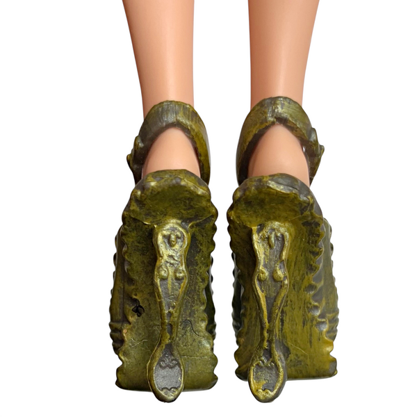 Ever After High Madeline Hatter Hat-Tastic Doll Replacement Bronze Shoes