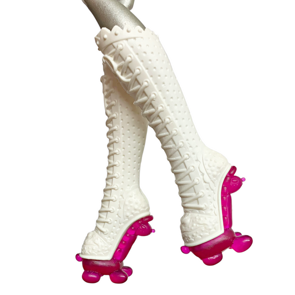 Monster High Honey Swamp Freak Du Chic Doll Replacement Tall White Boots Shoes