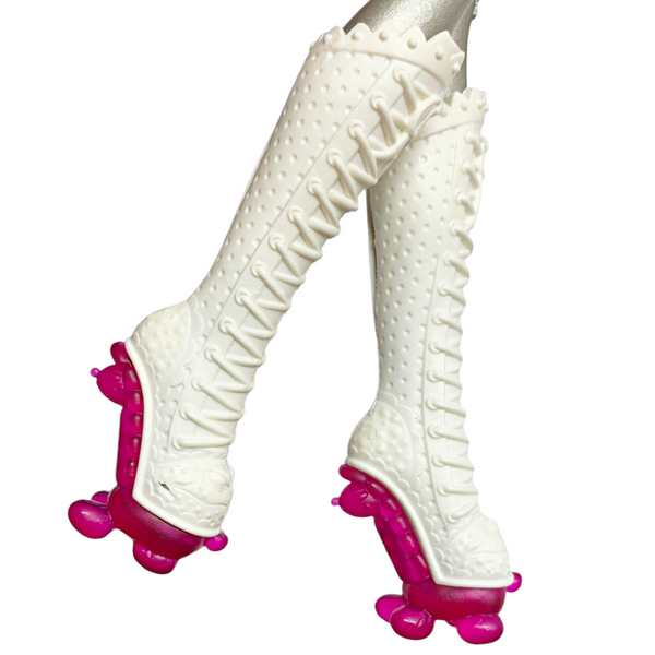 Monster High Honey Swamp Freak Du Chic Doll Replacement Tall White Boots Shoes