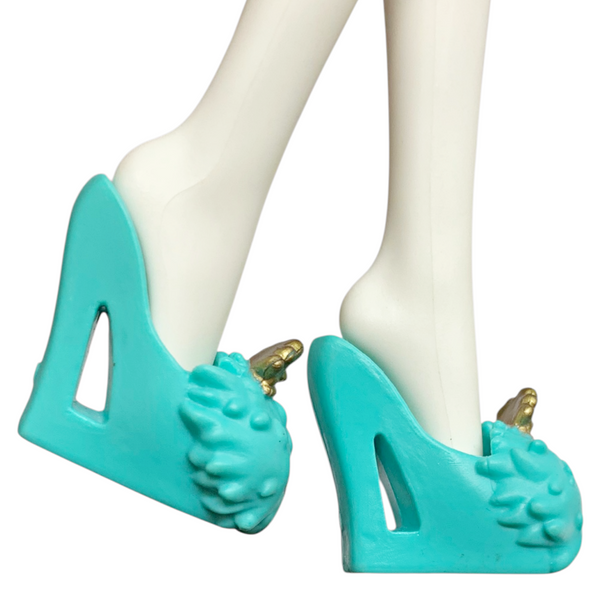 Monster High Cleo De Nile Dead Tired Sleepover Doll Replacement Shoes Teal Green Slippers