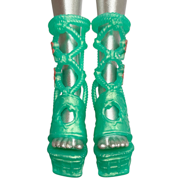 Monster High Jinafire Long Gore-Geous Oasis G3 Doll Replacement Green Shoes