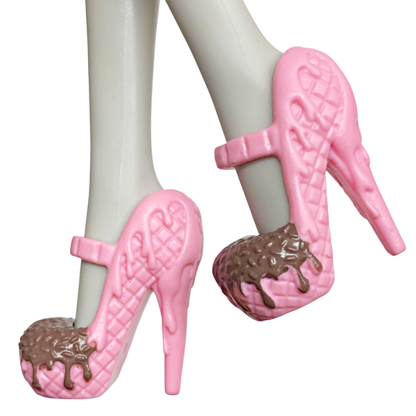 Ever After High Holly O'Hair Sugar Coated Doll Replacement Pink & Brown Shoes