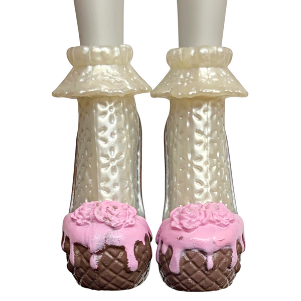 Ever After High Madeline Hatter Sugar Coated Doll Replacement Ice Cream Style Shoes