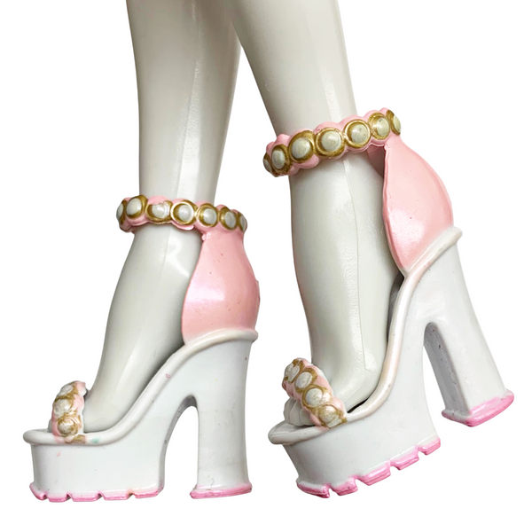 Rainbow High Bella Parker Series 2 Doll Replacement Pink & White Shoes