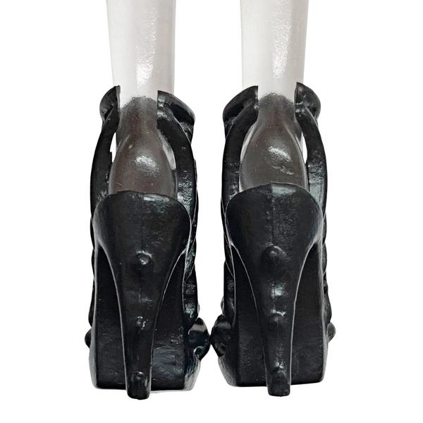 Ever After High Briar Beauty Legacy Day Doll Replacement Black & Pink Thorn Shoes