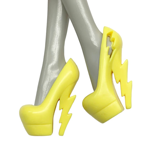 Monster High Freaky Fusion Recharge Chamber Frankie Stein Doll Replacement Yellow Shoes
