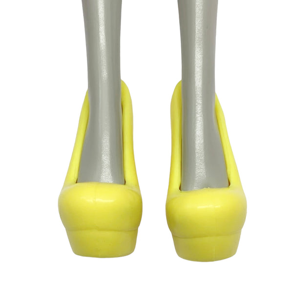 Monster High Freaky Fusion Recharge Chamber Frankie Stein Doll Replacement Yellow Shoes