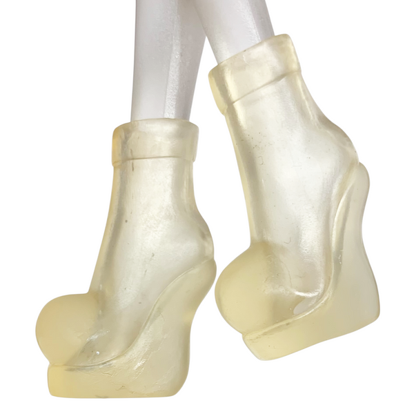 Monster High Spectra Vondergeist Doll Fashion Pack Outfit Replacement Shoes Clear Boots