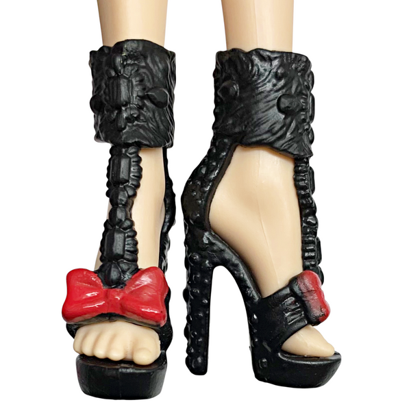 Ever After High Apple White Thronecoming Doll Replacement Red & Black Bow Shoes