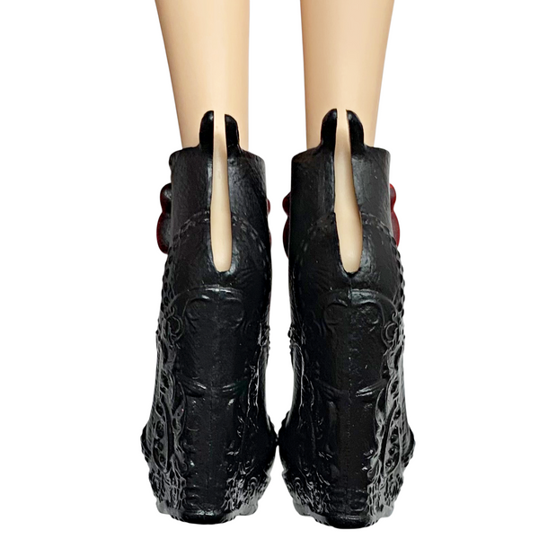 Ever After High Cerise Hood Hat-Tastic Tea Party Doll Replacement Black & Red Shoes